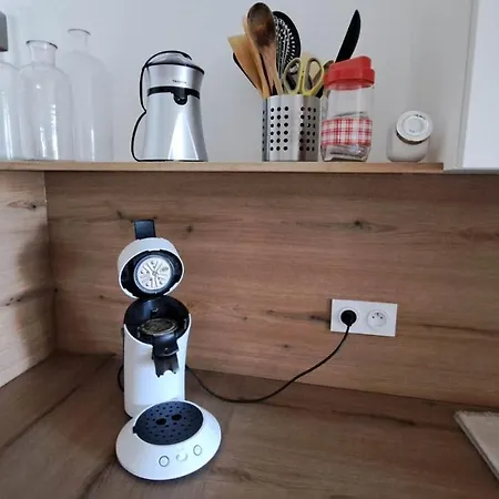 Apartman Joli Rdc T2 *